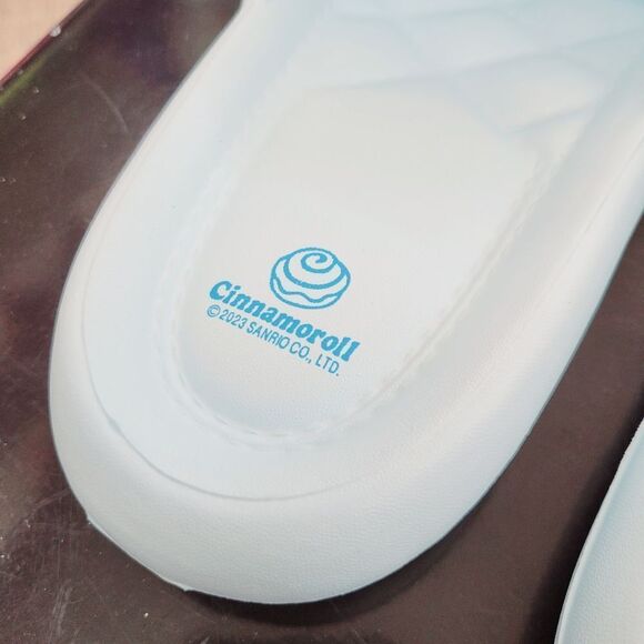 Brand New Sanrio Cinnamoroll Blue Slippers Size: US 7.5 - 8.5 - Picture 7 of 9